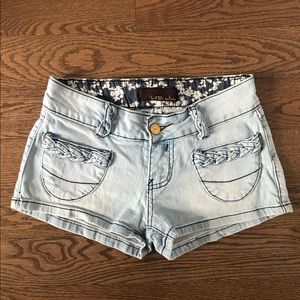 Y2K Urban Behavior Denim Shorts With Braided Details Light Wash